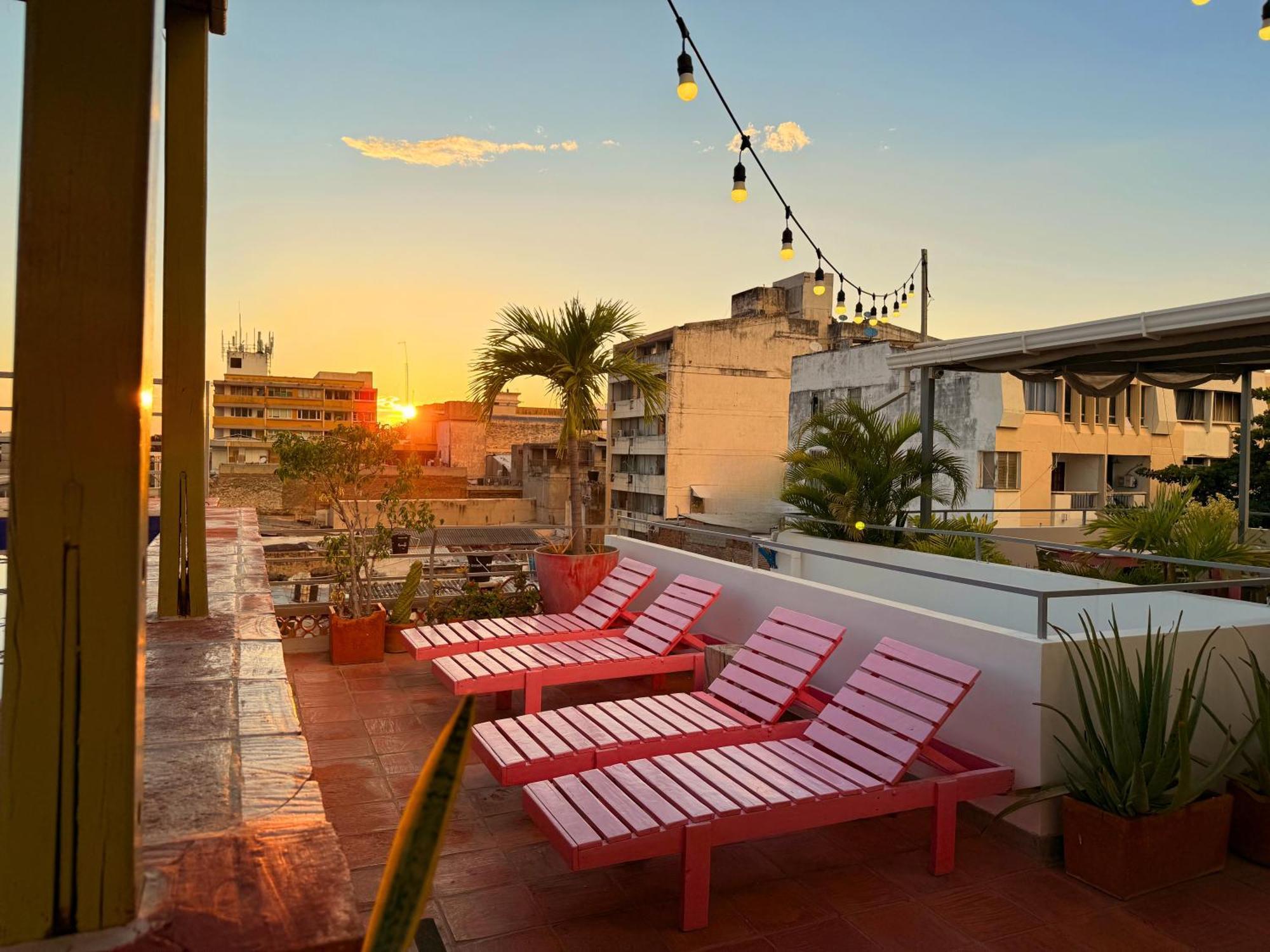 Casa Bugambilia - Alma Hotels Santa Marta  Bagian luar foto